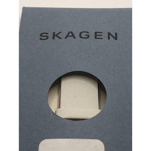 Skagen Watch Band Replacement 2 Piece Leather SKB2056 In Packaging White PY30 - Picture 2 of 6